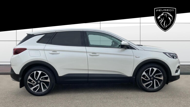 Vauxhall Grandland X 1.2 Turbo Elite Nav 5dr Auto Petrol Hatchback